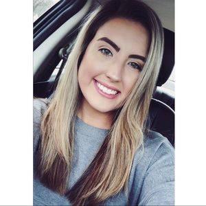 Meet your Posher, Sidnie